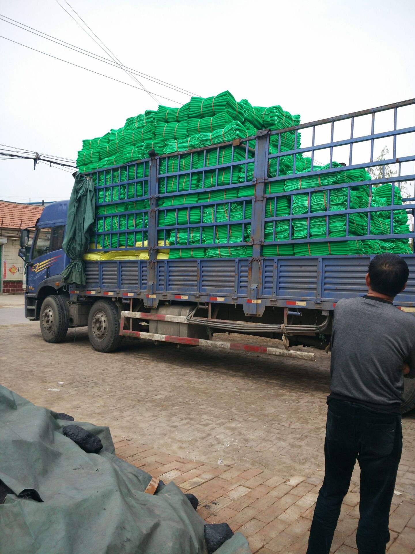 密目式荔枝视频污在线观看与普通防护网有什么区别